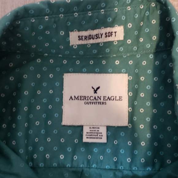 American Eagle shirt - Picture 2 of 3